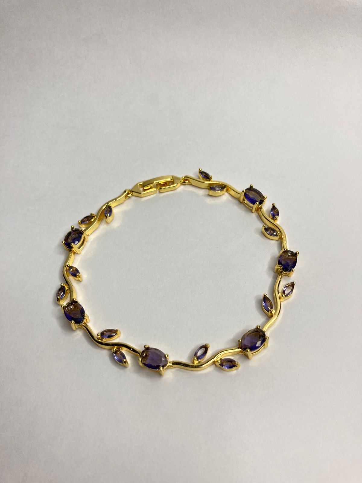 Purple Tulip Bracelet 💜