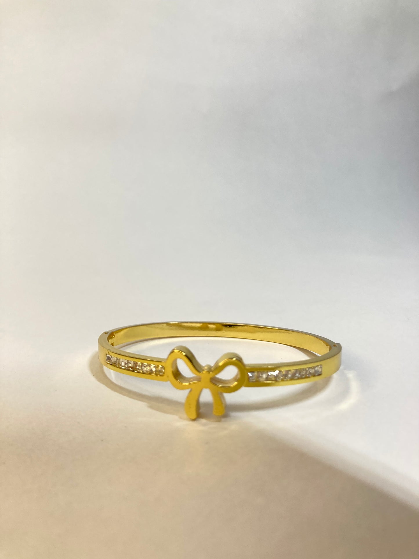 Golden Bow Bracelet (baby size)