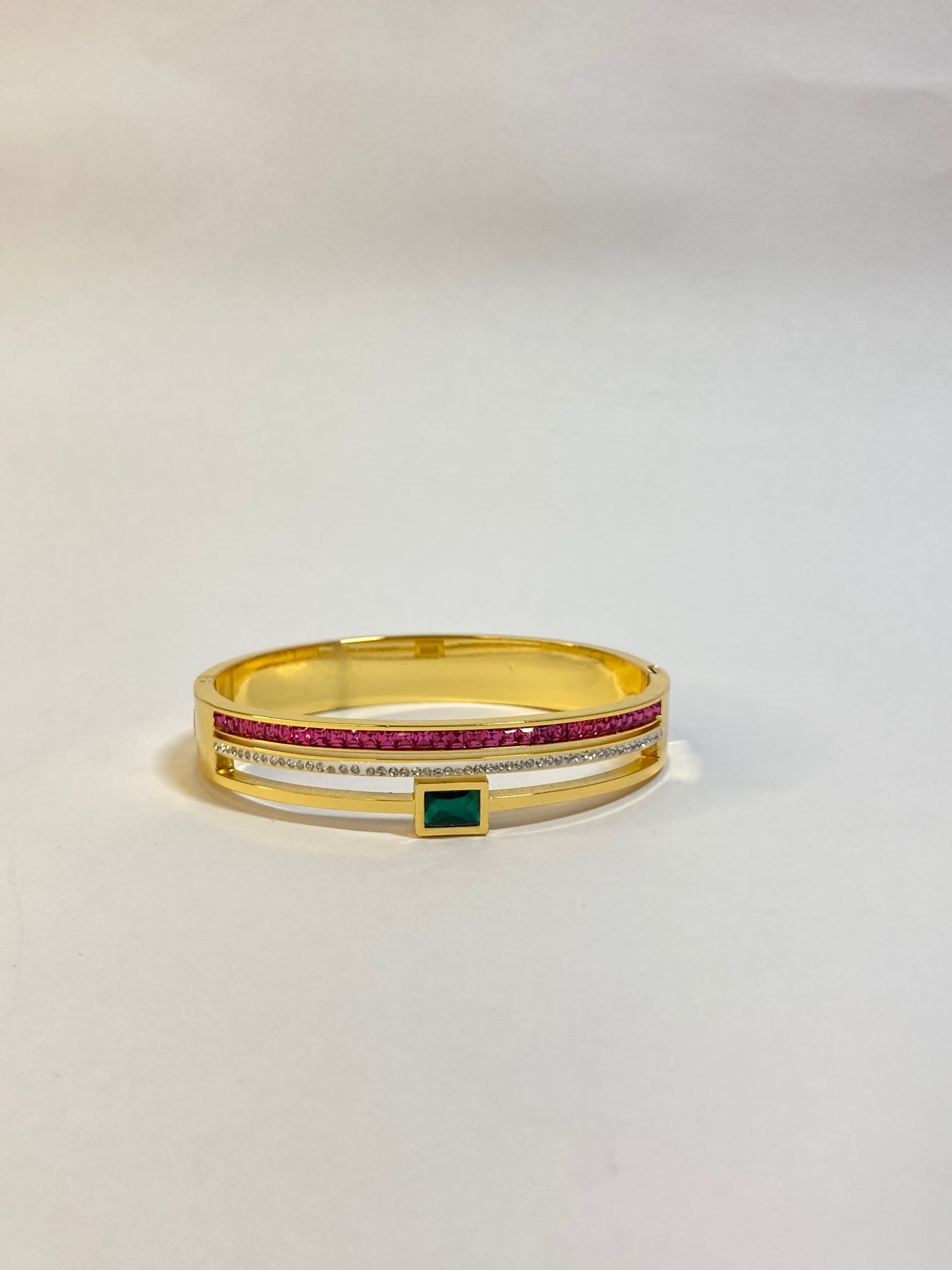 💎 Emerald Luxe Bracelet