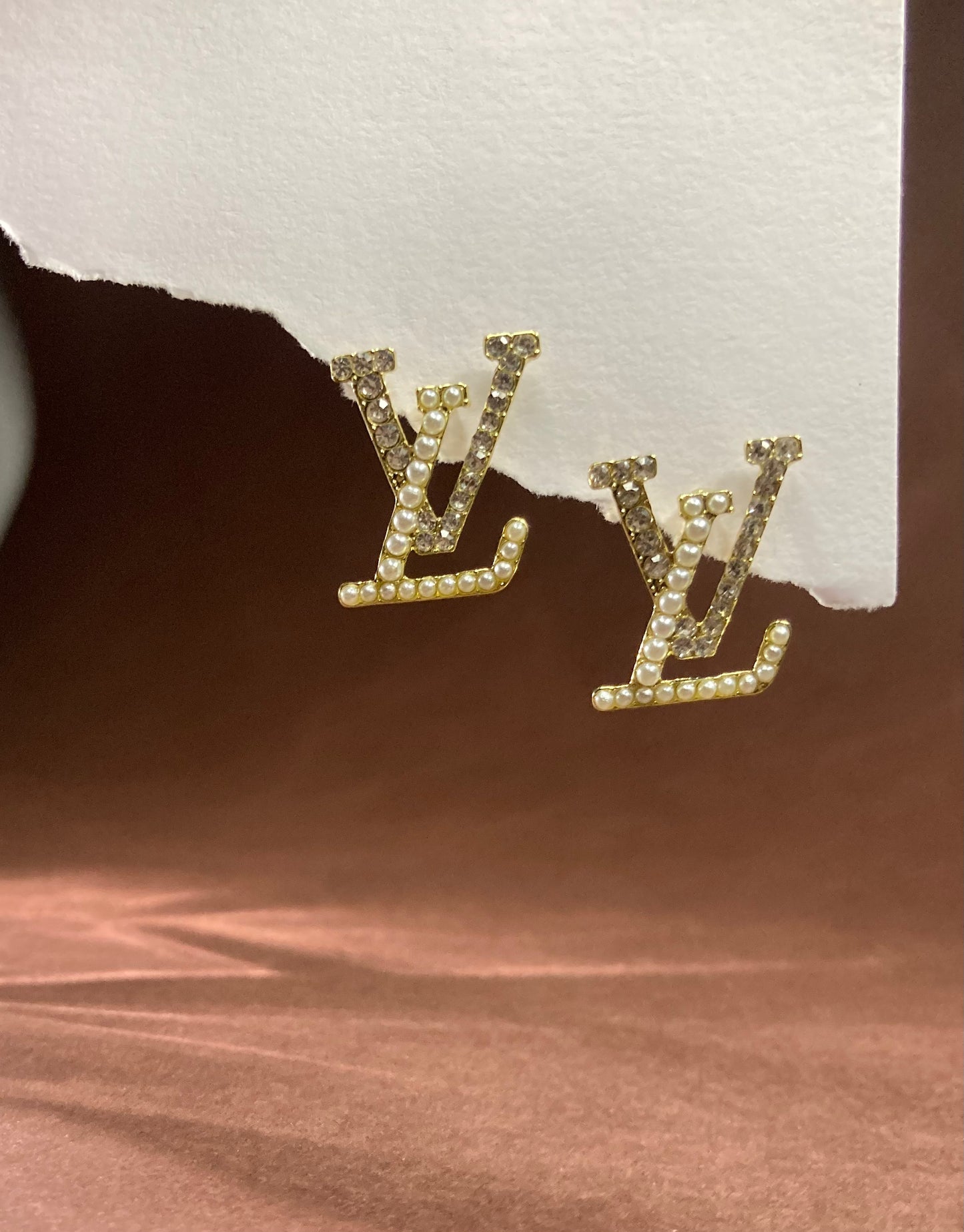 Veluxe Studs Earring