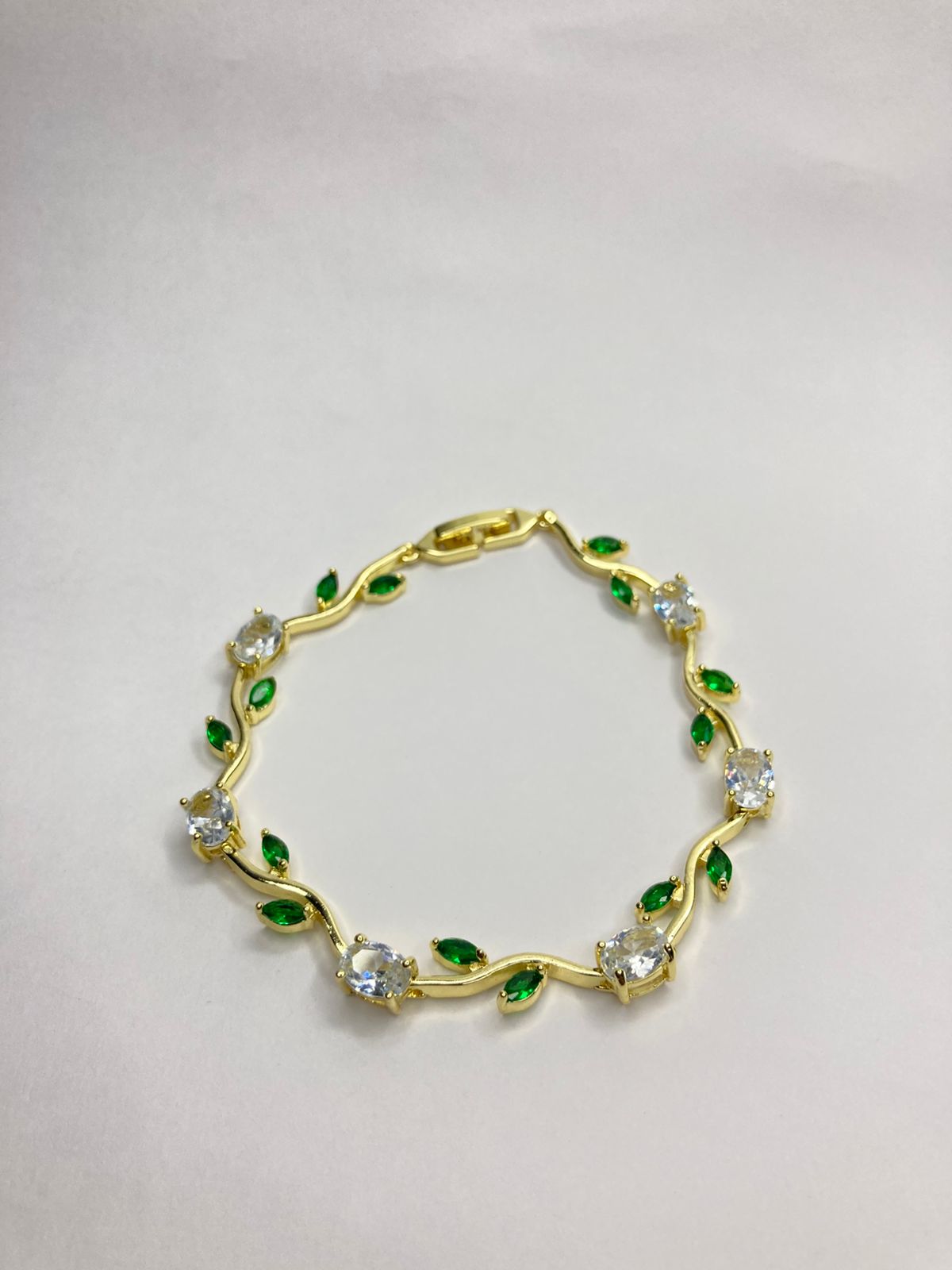 White Tulip Green Leaf Bracelet