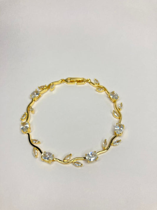 White Tulip Bracelet
